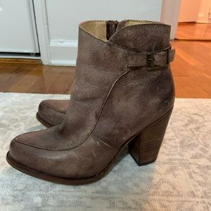 Bed Stu “Isla” distressed leather brown boots, SIZE 8, 4” heel
